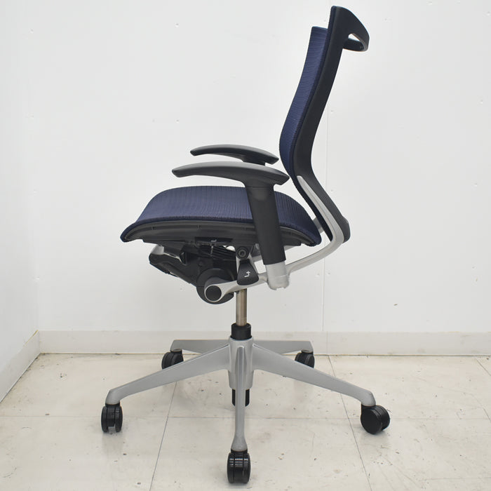 【中古】オカムラ バロン ローバック 可動肘 シルバー脚 2025072305【中古オフィス家具】