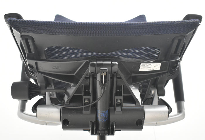 【中古】オカムラ バロン ローバック 可動肘 シルバー脚 2025072401【中古オフィス家具】