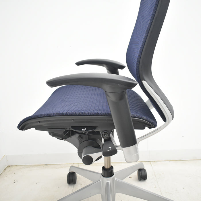 【中古】オカムラ バロン ローバック 可動肘 シルバー脚 2025072401【中古オフィス家具】