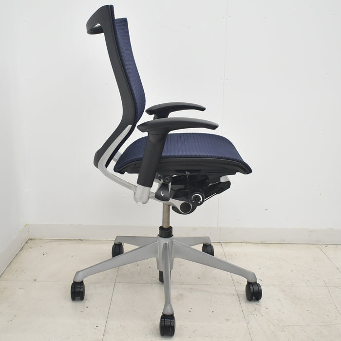 【中古】オカムラ バロン ローバック 可動肘 シルバー脚 2025072401【中古オフィス家具】