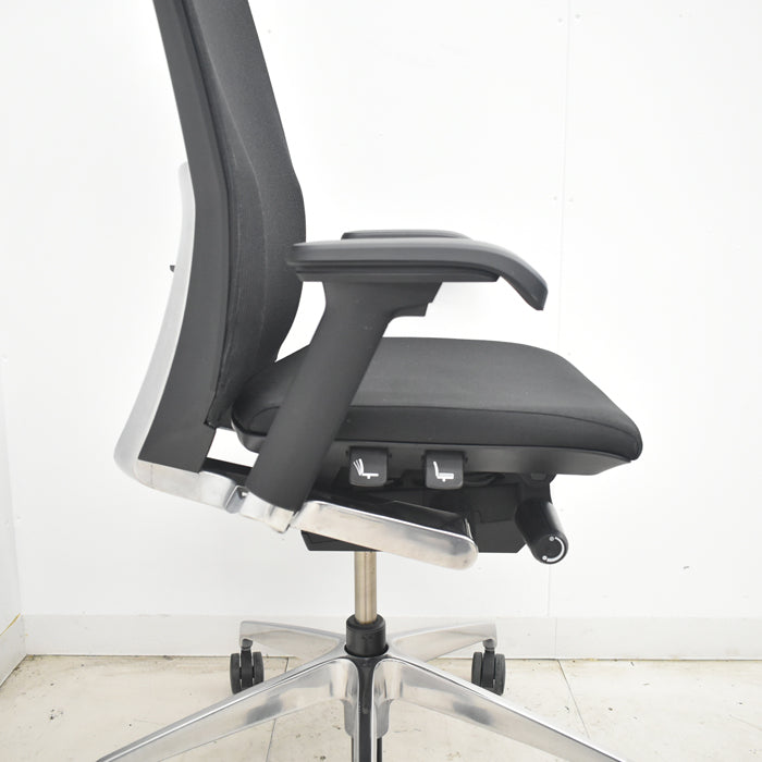 【中古】イトーキ ヴェント ハイバック 可動肘 オートマチックランバーテンション ポリッシュ 2023年製 2025072907【中古オフィス家具】