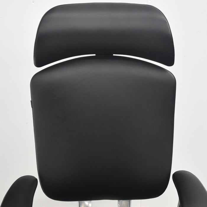 【中古】オカムラ コンテッサ 大型ヘッドレスト 可動肘 アルミポリッシュ 革張り 2025073102【中古オフィス家具】