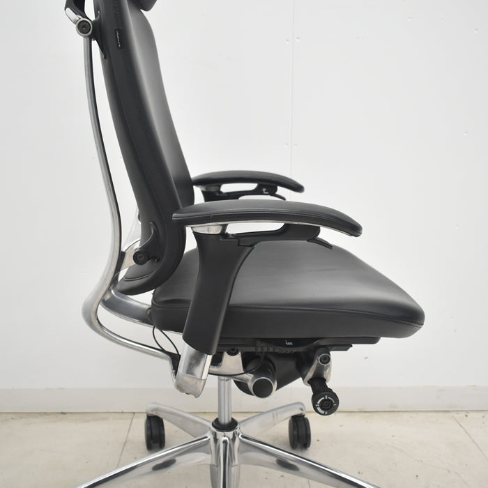 【中古】オカムラ コンテッサ 大型ヘッドレスト 可動肘 アルミポリッシュ 革張り 2025073102【中古オフィス家具】