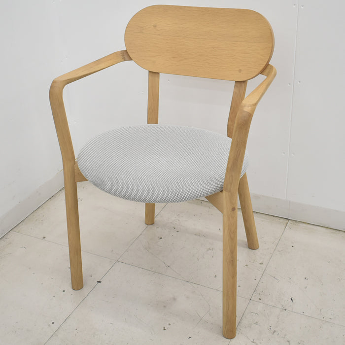 【中古】カリモク ニュースタンダード キャストールローチェアパッド 幅630 2025080502【中古オフィス家具】