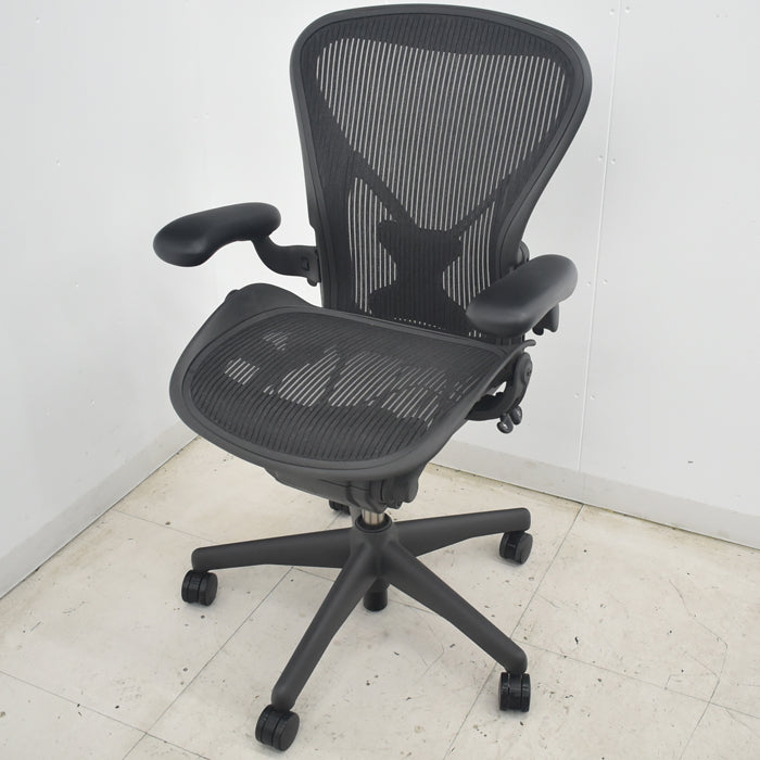 【中古】ハーマンミラー アーロンチェア Bサイズ フル装備 ポスチャーフィット 肘レバータイプ 2025081603【中古オフィス家具】