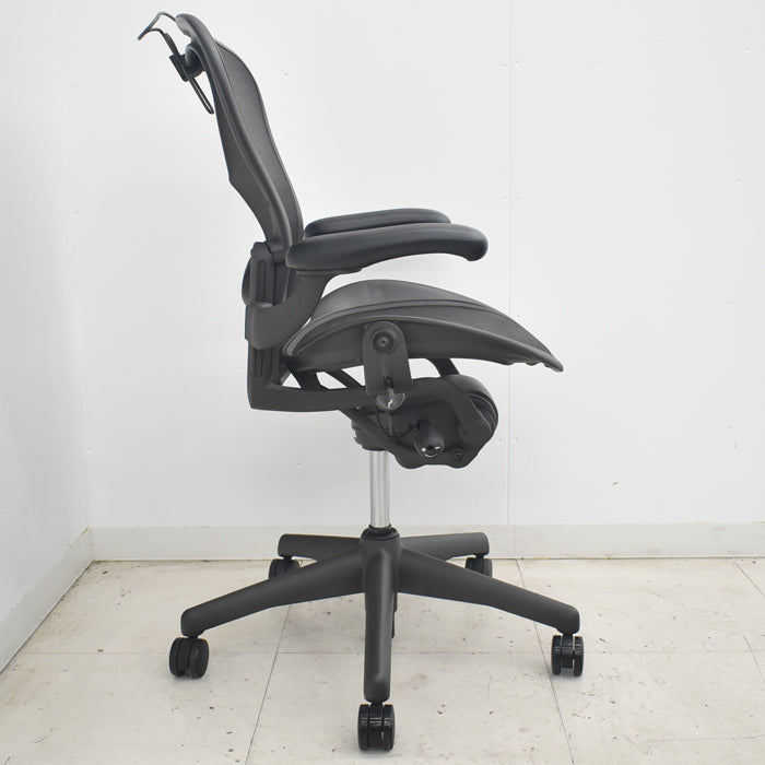 【中古】ハーマンミラー アーロンチェア Bサイズ スタンダード ハンガー ランバーサポート 肘レバータイプ 2025081803【中古オフィス家具】
