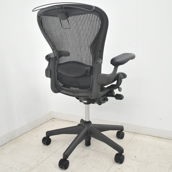 【中古】ハーマンミラー アーロンチェア Bサイズ スタンダード ハンガー ランバーサポート 肘レバータイプ 2025081803【中古オフィス家具】