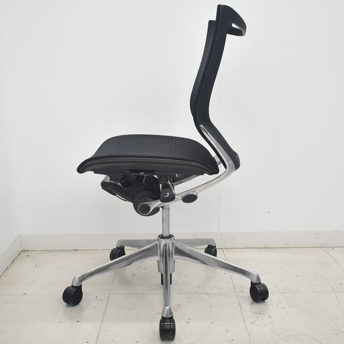 【中古】オカムラ バロン ローバック 肘なし ポリッシュ 2025081807【中古オフィス家具】