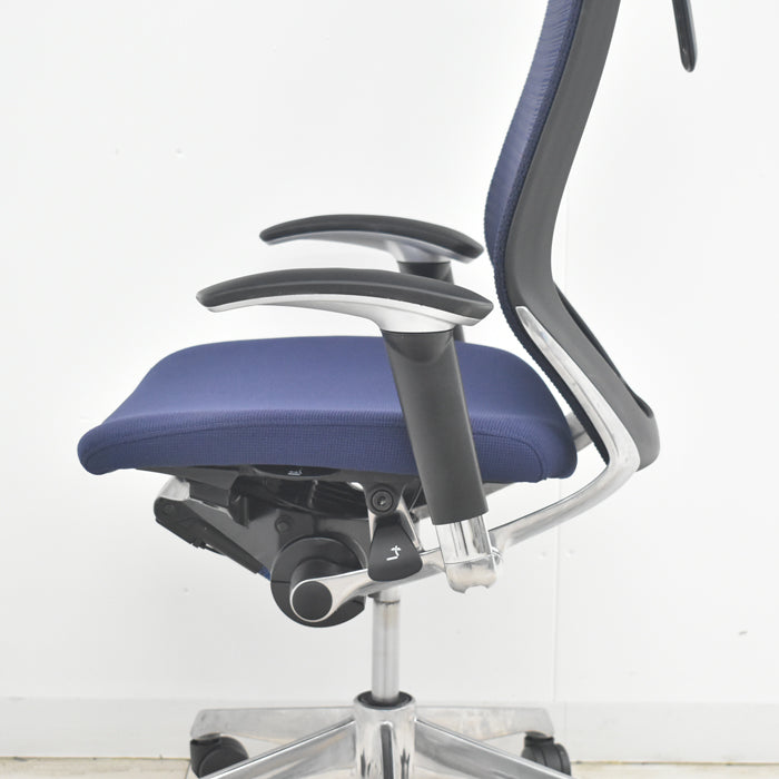 【中古】オカムラ バロン エクストラハイバック 可動ヘッドレスト 可動肘 ポリッシュ 2025082101【中古オフィス家具】
