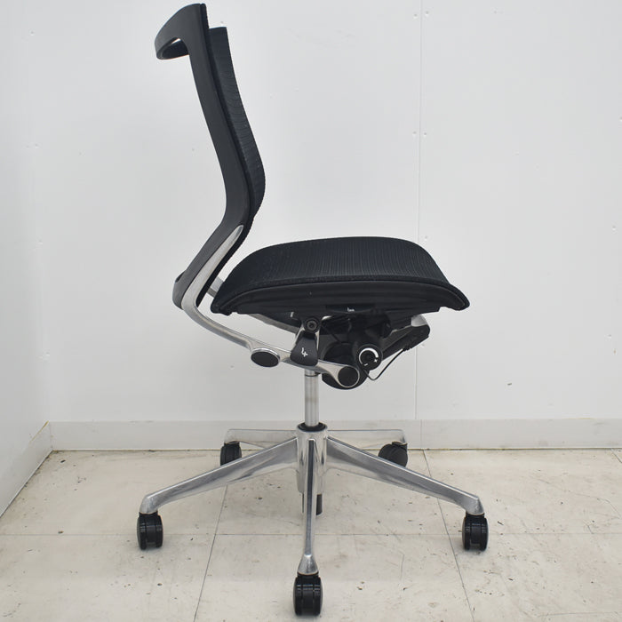 【中古】オカムラ バロン ローバック 肘なし ポリッシュ 2025082104【中古オフィス家具】