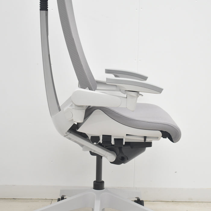 【中古】イトーキ Act アクトチェア エクストラハイバック 4Dリンクアーム 2023年製 2025082502【中古オフィス家具】