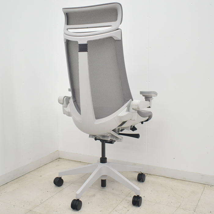 【中古】イトーキ Act アクトチェア エクストラハイバック 4Dリンクアーム 2023年製 2025082502【中古オフィス家具】