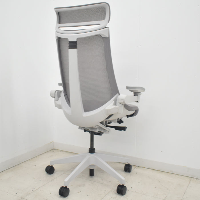【中古】イトーキ Act アクトチェア エクストラハイバック 4Dリンクアーム 2022年製 2025082504【中古オフィス家具】