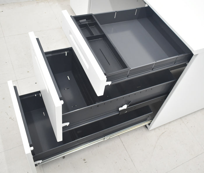 【中古】コクヨ ISシリーズ 両袖デスク W1400 2025082603【中古オフィス家具】