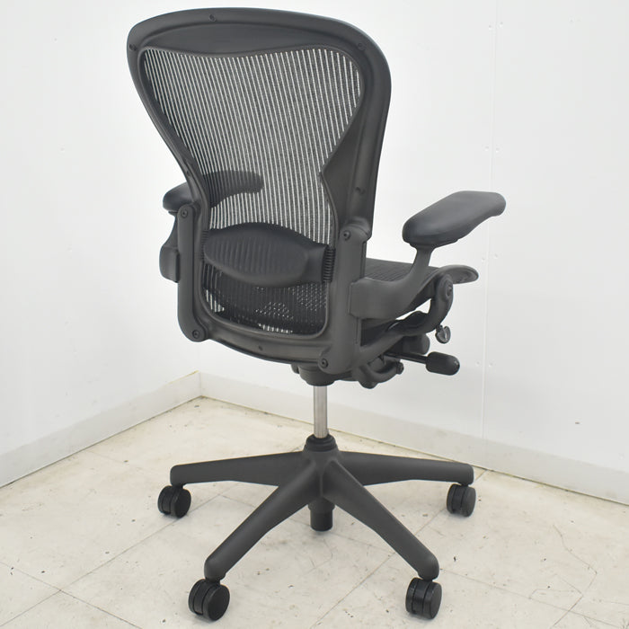 【中古】ハーマンミラー アーロンチェア Bサイズ スタンダード ランバーサポート 2025082804【中古オフィス家具】
