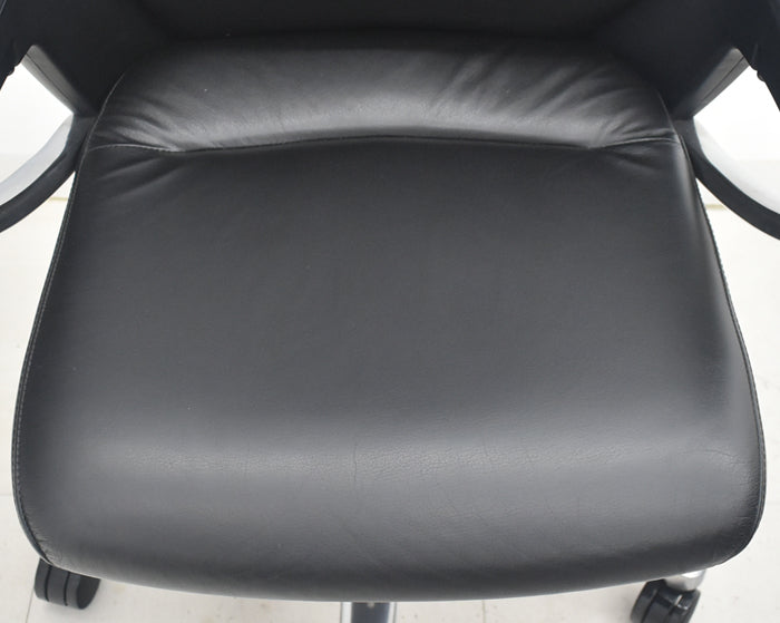 【中古】コクヨ フィロソフィー エクストラハイバック 固定肘 エアランバーサポート ポリッシュ脚 2025090102【中古オフィス家具】