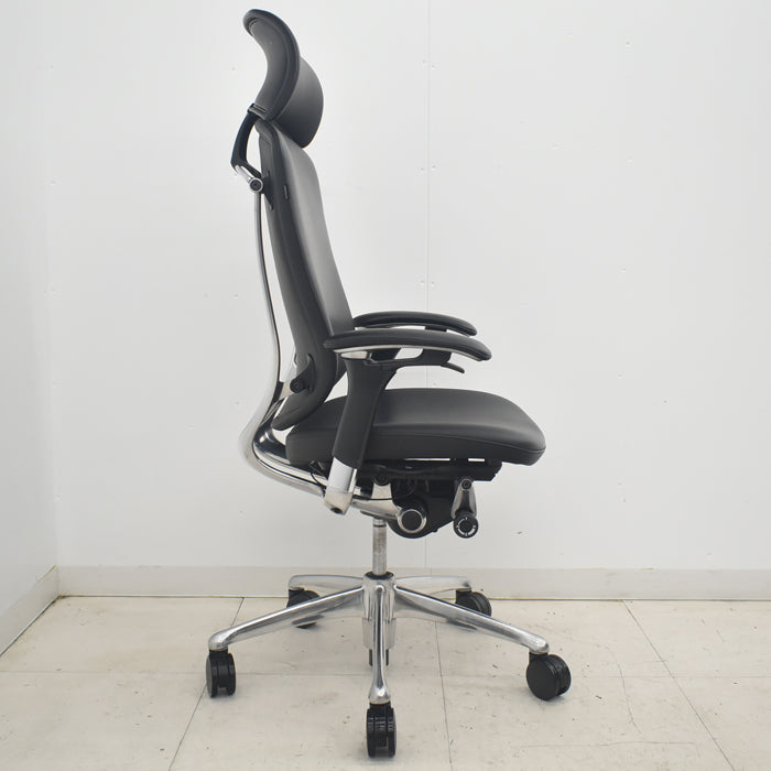 【中古】オカムラ コンテッサ 大型ヘッドレスト 可動肘 アルミポリッシュ 革張り 2025090306【中古オフィス家具】