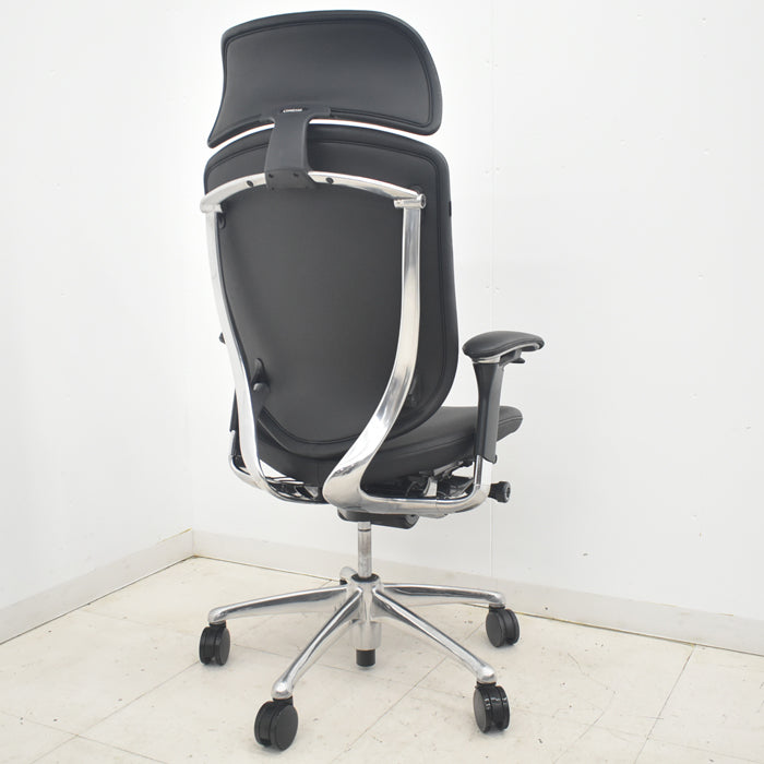【中古】オカムラ コンテッサ 大型ヘッドレスト 可動肘 アルミポリッシュ 革張り 2025090306【中古オフィス家具】