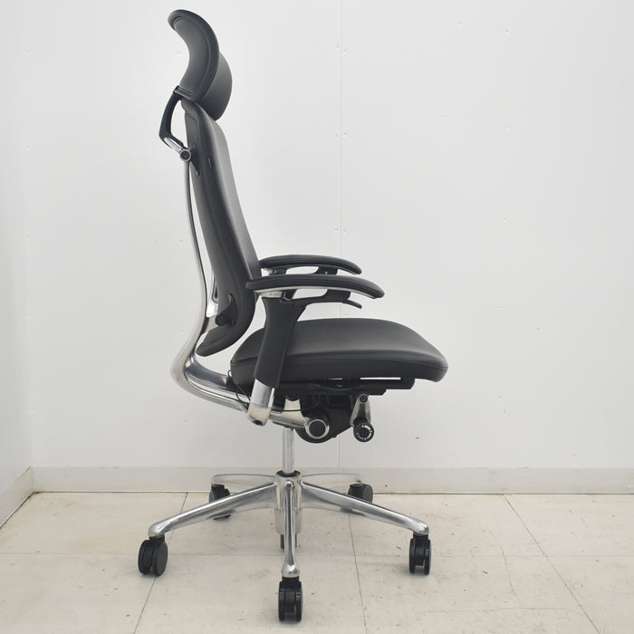 【中古】オカムラ コンテッサ 大型ヘッドレスト 可動肘 アルミポリッシュ 革張り 2025090307【中古オフィス家具】