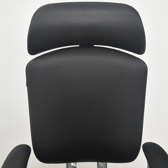 【中古】オカムラ コンテッサ 大型ヘッドレスト 可動肘 アルミポリッシュ 革張り 2025090309【中古オフィス家具】