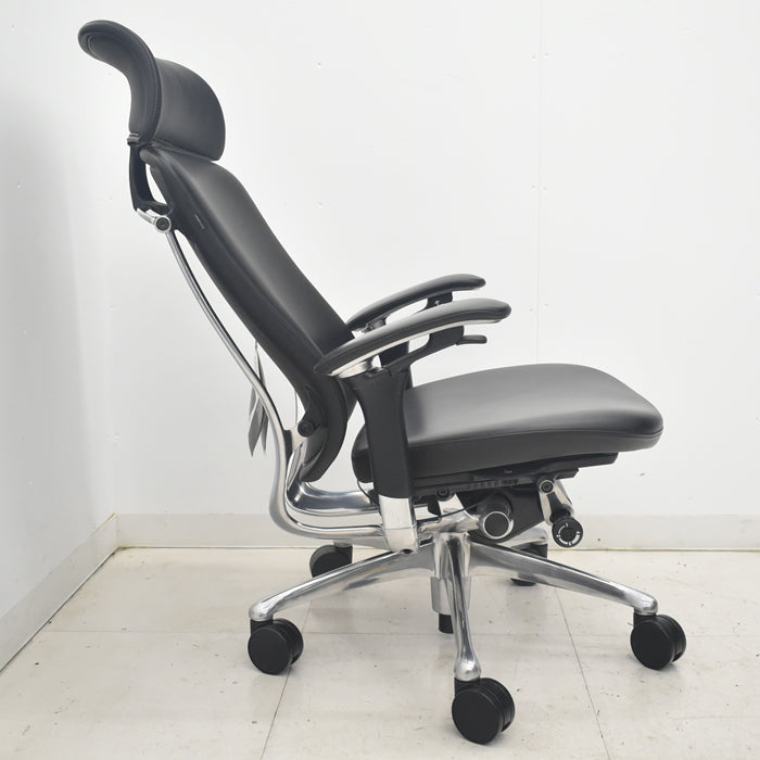 【中古】オカムラ コンテッサ 大型ヘッドレスト 可動肘 アルミポリッシュ 革張り 2025090310【中古オフィス家具】