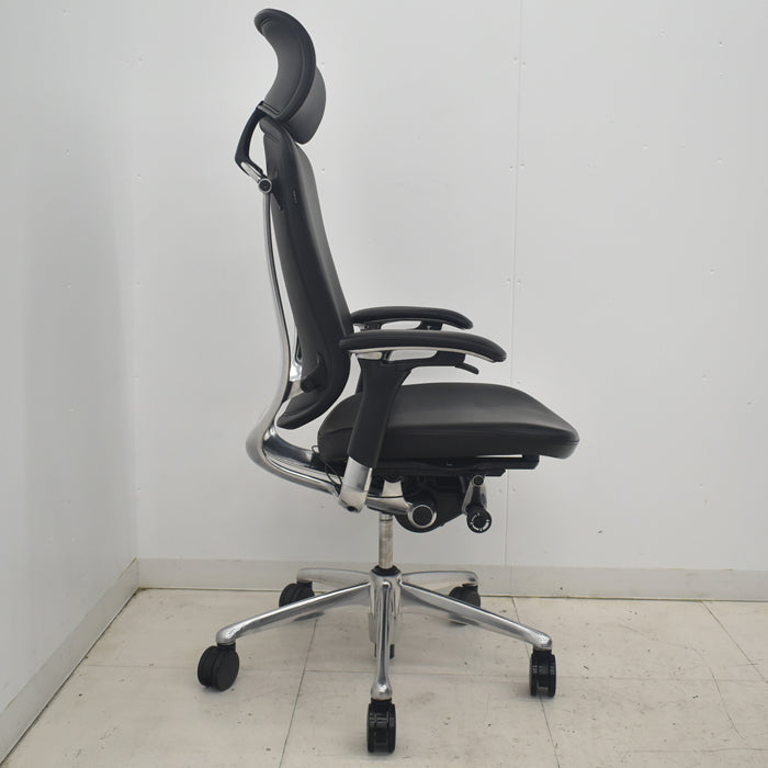 【中古】オカムラ コンテッサ 大型ヘッドレスト 可動肘 アルミポリッシュ 革張り 2025090311【中古オフィス家具】