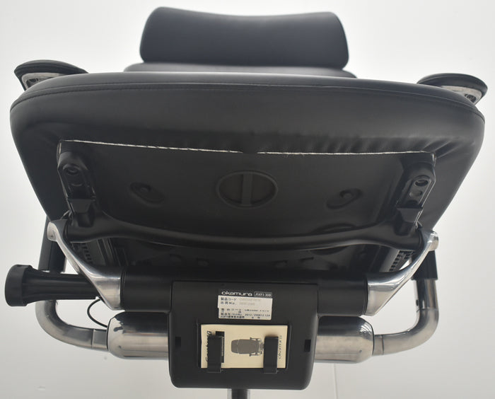 【中古】オカムラ コンテッサ 大型ヘッドレスト 可動肘 アルミポリッシュ 革張り 2025090403【中古オフィス家具】