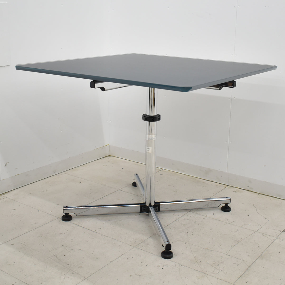 【中古】USM Haller キトス KITOS ガラステーブル 幅895 2025101101【中古オフィス家具】