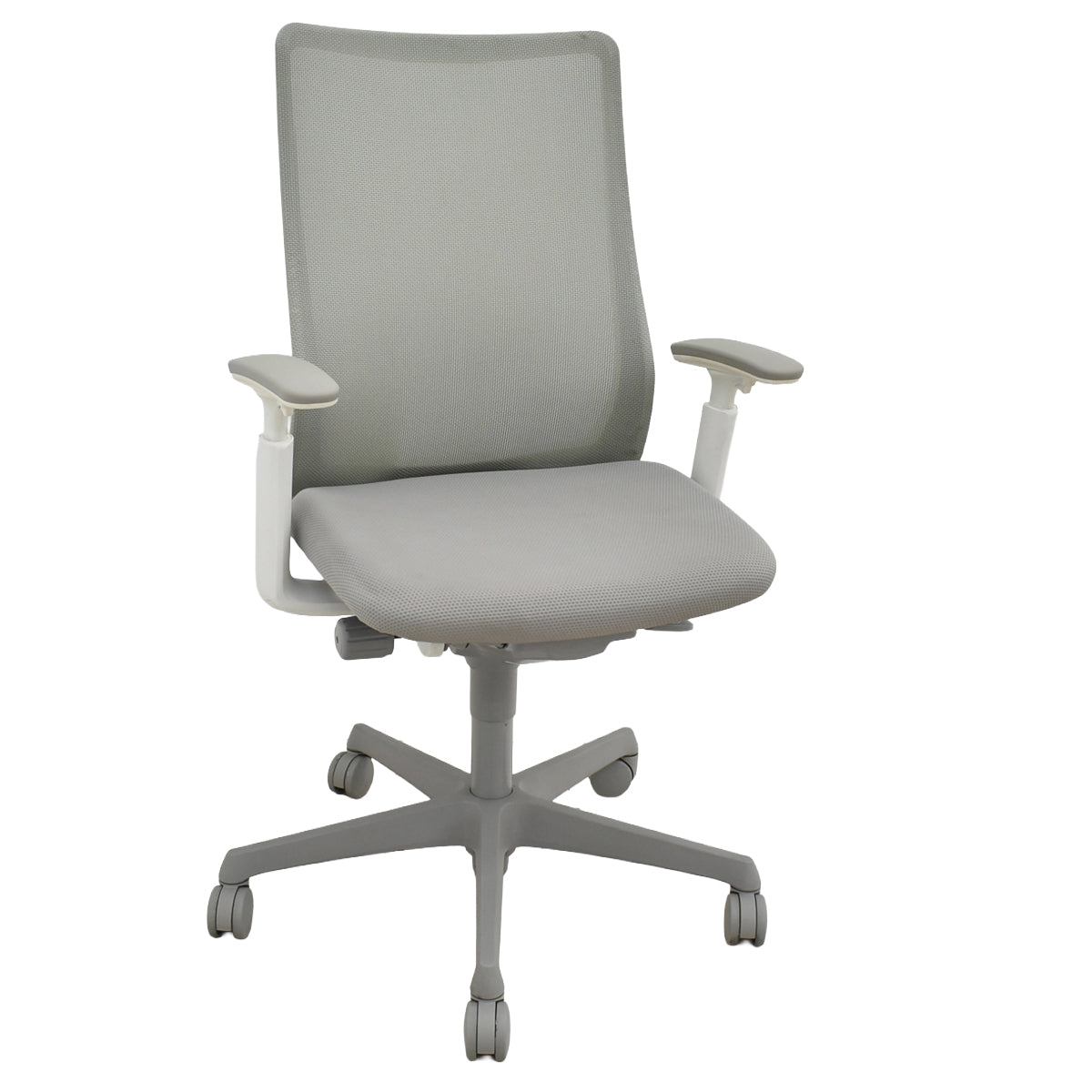 【中古】オカムラ フルーエントチェア ハイバック 可動肘 2025101404【中古オフィス家具】