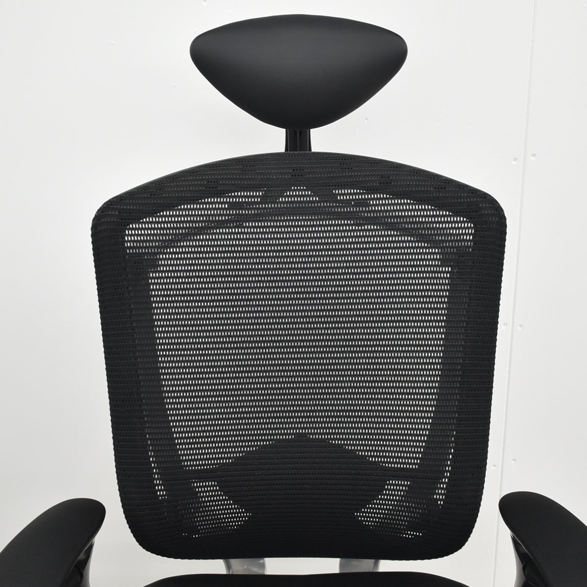 【中古】オカムラ コンテッサ 可動肘 ヘッドレスト ランバーサポート 革張り 肘パッド新品 2025101605【中古オフィス家具】