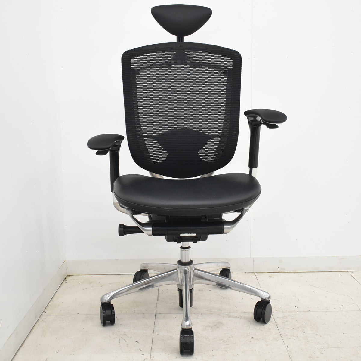 【中古】オカムラ コンテッサ 可動肘 ヘッドレスト ランバーサポート 革張り 肘パッド新品 2025101605【中古オフィス家具】