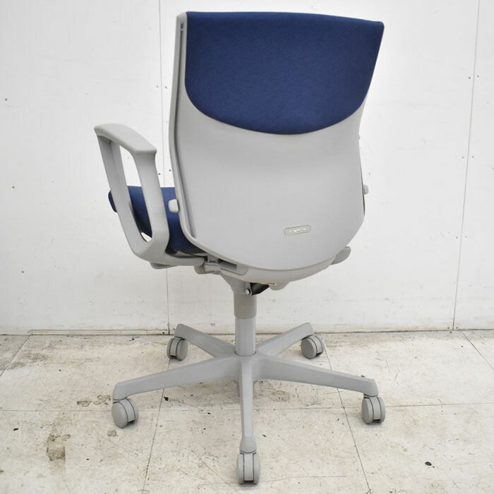 オカムラ エスクード ローバック 固定肘 ランバーサポート 2023041003【中古オフィス家具】【中古】