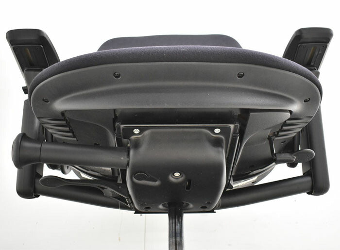 スチールケース リープV2 可動肘 ランバーサポート USモデル 2023041103【中古オフィス家具】【中古】