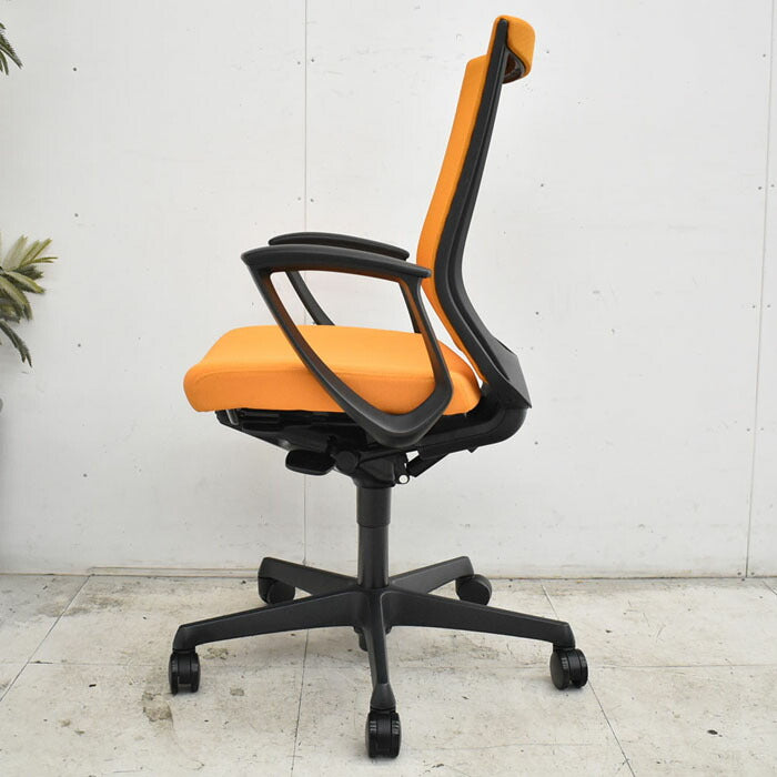 オカムラ エスクード ハイバック 固定肘 2023041204【中古オフィス家具】【中古】