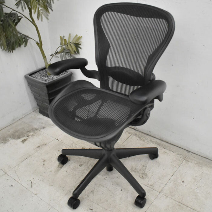 ハーマンミラー Hermanmilller アーロンチェア Bサイズ ランバーサポート 2023041501【中古オフィス家具】【中古】