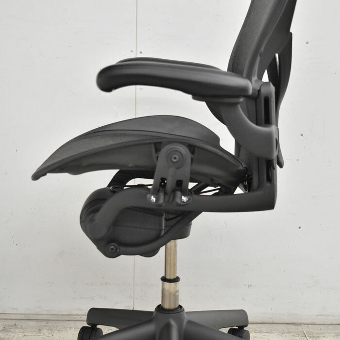 ハーマンミラー Hermanmilller アーロンチェア Bサイズ フル装備 ポスチャーフィット 2023041502【中古オフィス家具】【中古】