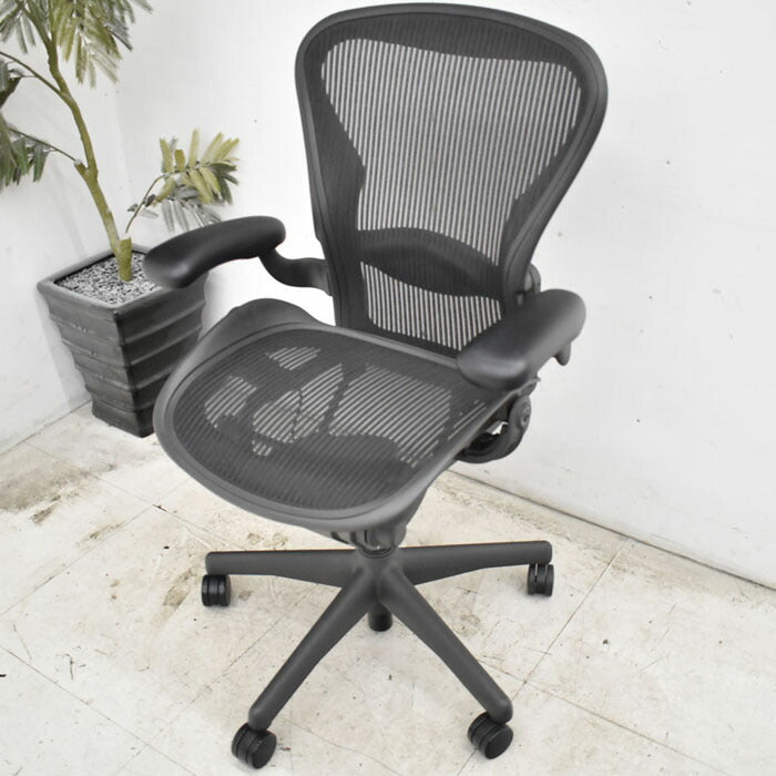 ハーマンミラー Hermanmilller アーロンチェア Bサイズ ランバーサポート 2023041503【中古オフィス家具】【中古】