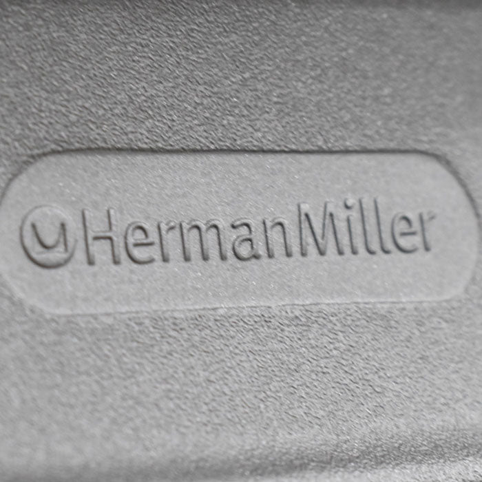 ハーマンミラー Hermanmilller アーロンチェア Bサイズ フル装備 ランバーサポート 肘レバータイプ 2023041504【中古オフィス家具】【中古】