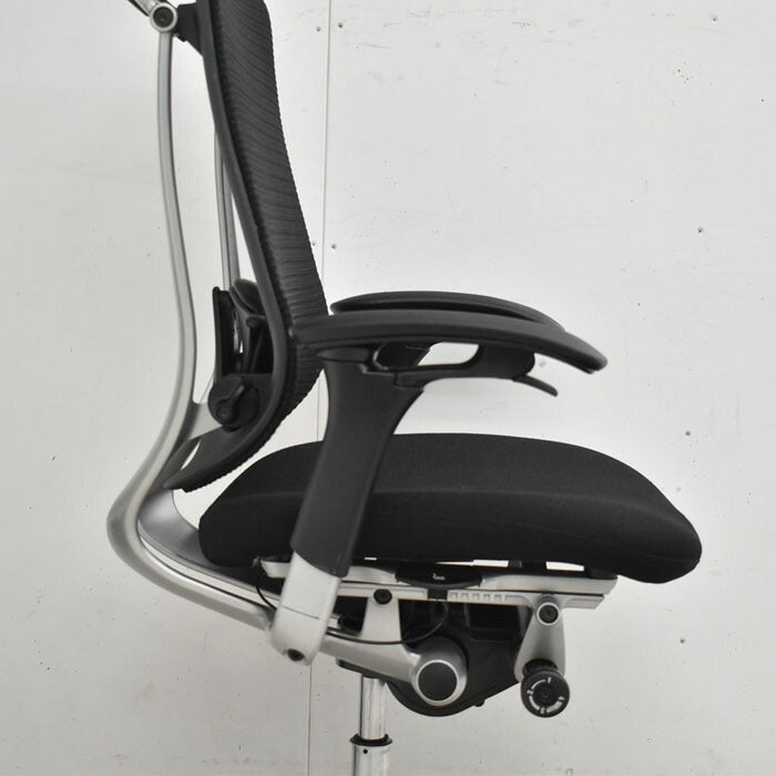 オカムラ コンテッサ 可動肘(新品肘パット)ランバーサポート ハンガー 2023041701【中古オフィス家具】【中古】