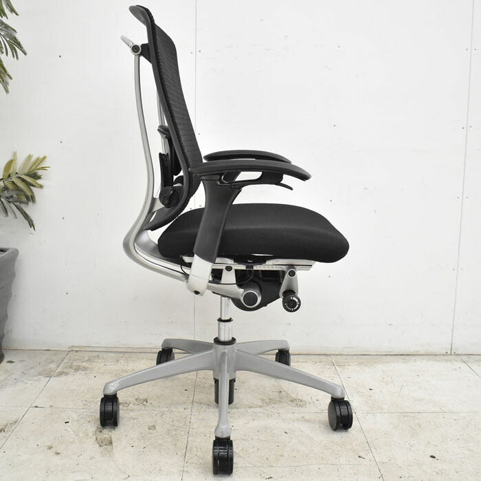 オカムラ コンテッサ 可動肘(新品肘パット)ランバーサポート 2023041703【中古オフィス家具】【中古】