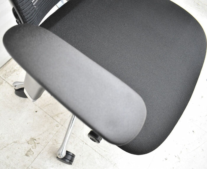 オカムラ コンテッサ 可動肘(新品肘パット)ランバーサポート アルミポリッシュ ブラック 2023042002【中古オフィス家具】【中古】