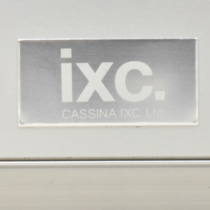 カッシーナ イクスシー. エアフレーム サイドテーブル W400 2023050805【中古オフィス家具】【中古】