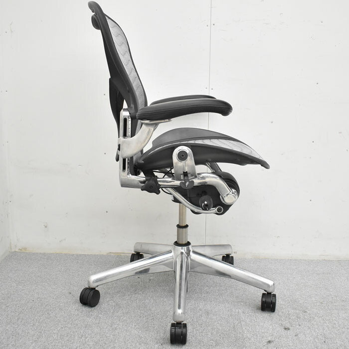 ハーマンミラー Hermanmiller アーロンチェア Bサイズ フル装備 ポスチャーフィット ウェーブメッシュ ポリッシュフレーム 2023051802【中古オフィス家具】【中古】