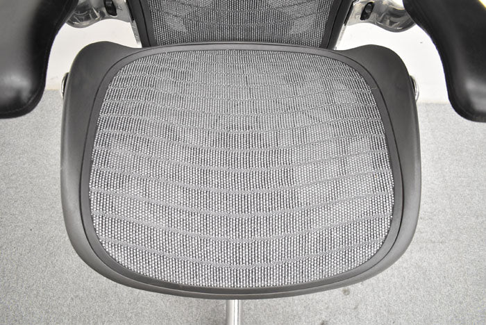 ハーマンミラー Hermanmiller アーロンチェア Bサイズ フル装備 ポスチャーフィット ウェーブメッシュ ポリッシュフレーム 2023051804【中古オフィス家具】【中古】