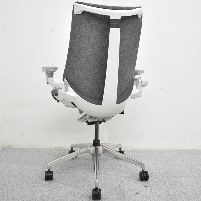 イトーキ ITOKI アクトチェア 4Dリンクアーム アルミポリッシュ脚 2019年製 2023052402【中古オフィス家具】【中古】