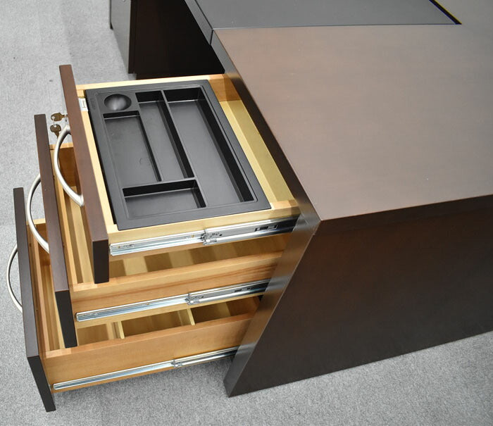 オカムラ 岡村製作所 Okamura 高級役員用両袖デスク オカムラ特注品 W1800 2023060603