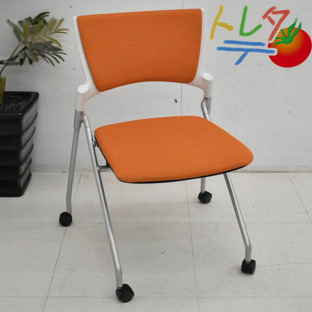 イトーキ マノスチェア アンバーオレンジ 2020081902【中古オフィス家具】【中古】
