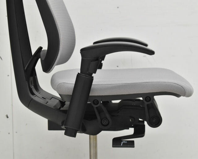 イトーキ セレーオ 可動肘 スタンダードタイプ ハイバック 2018年製 2020122305【中古オフィス家具】【中古】