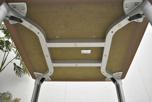 オカムラ スナップパワーシリーズ 正方形テーブル W750 2021040703【中古オフィス家具】【中古】