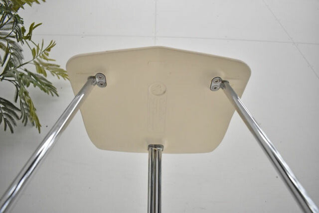 クラシコン トリトンスツール W1600 2021040801【中古オフィス家具】【中古】